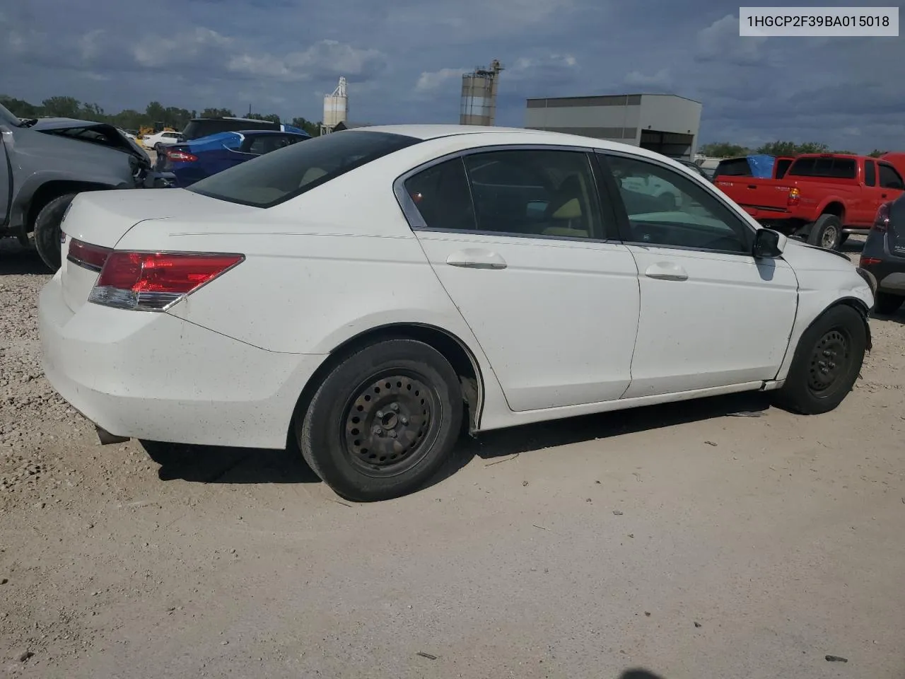 2011 Honda Accord Lx VIN: 1HGCP2F39BA015018 Lot: 72055004