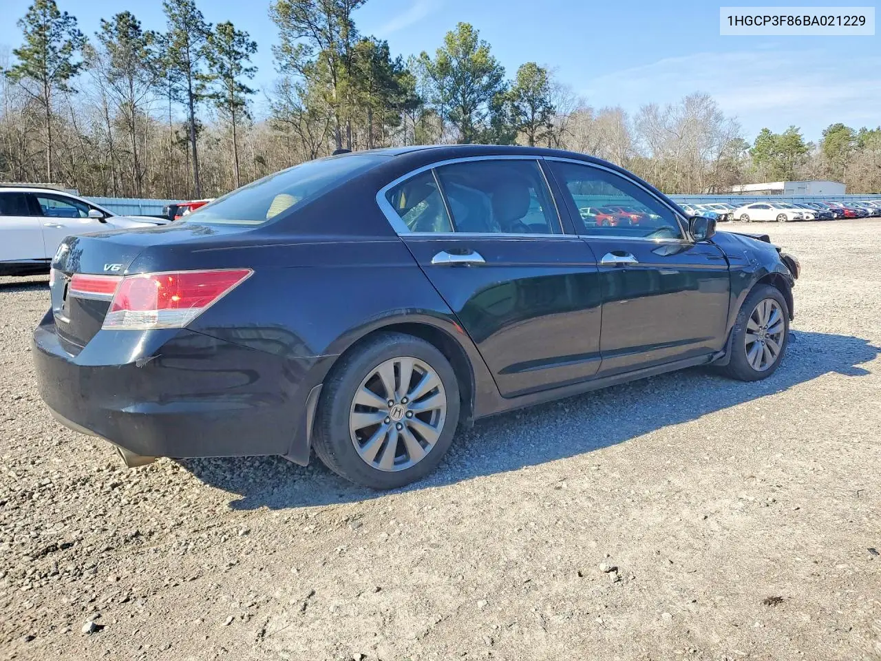 1HGCP3F86BA021229 2011 Honda Accord