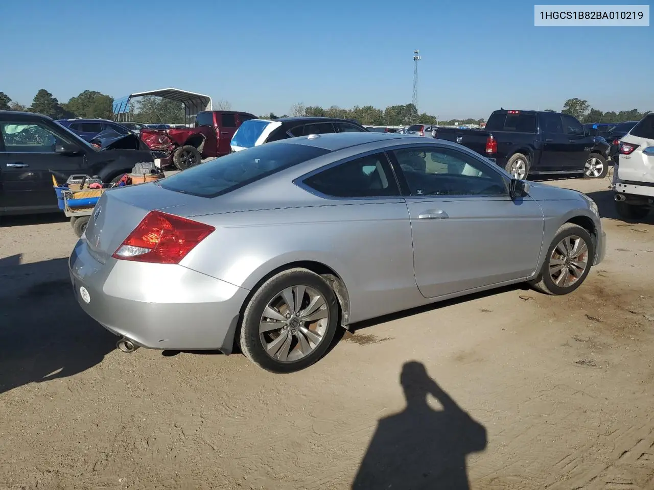 1HGCS1B82BA010219 2011 Honda Accord Exl