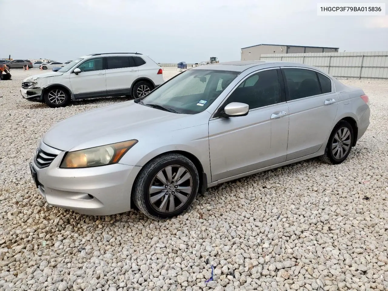 1HGCP3F79BA015836 2011 Honda Accord Ex