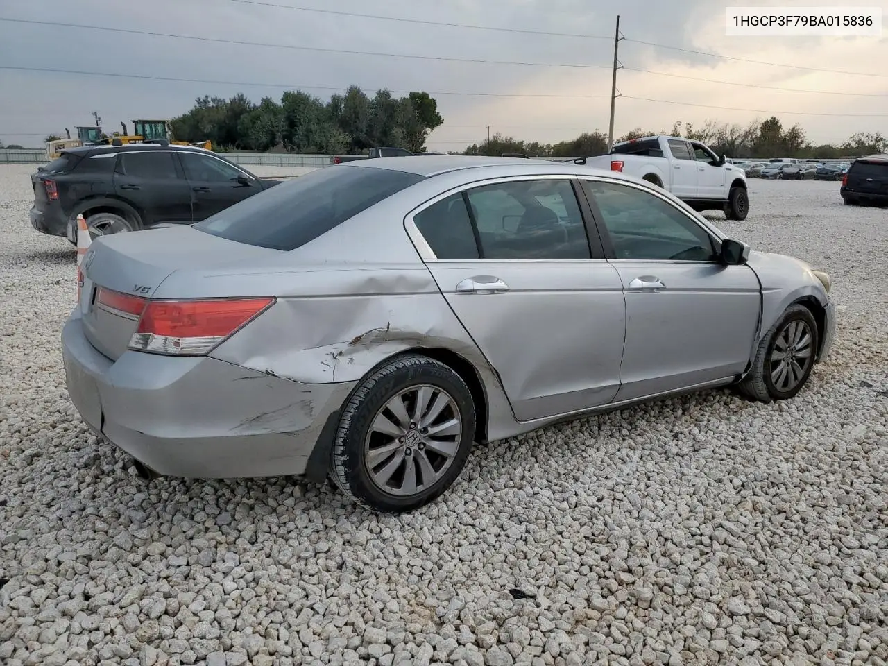 1HGCP3F79BA015836 2011 Honda Accord Ex