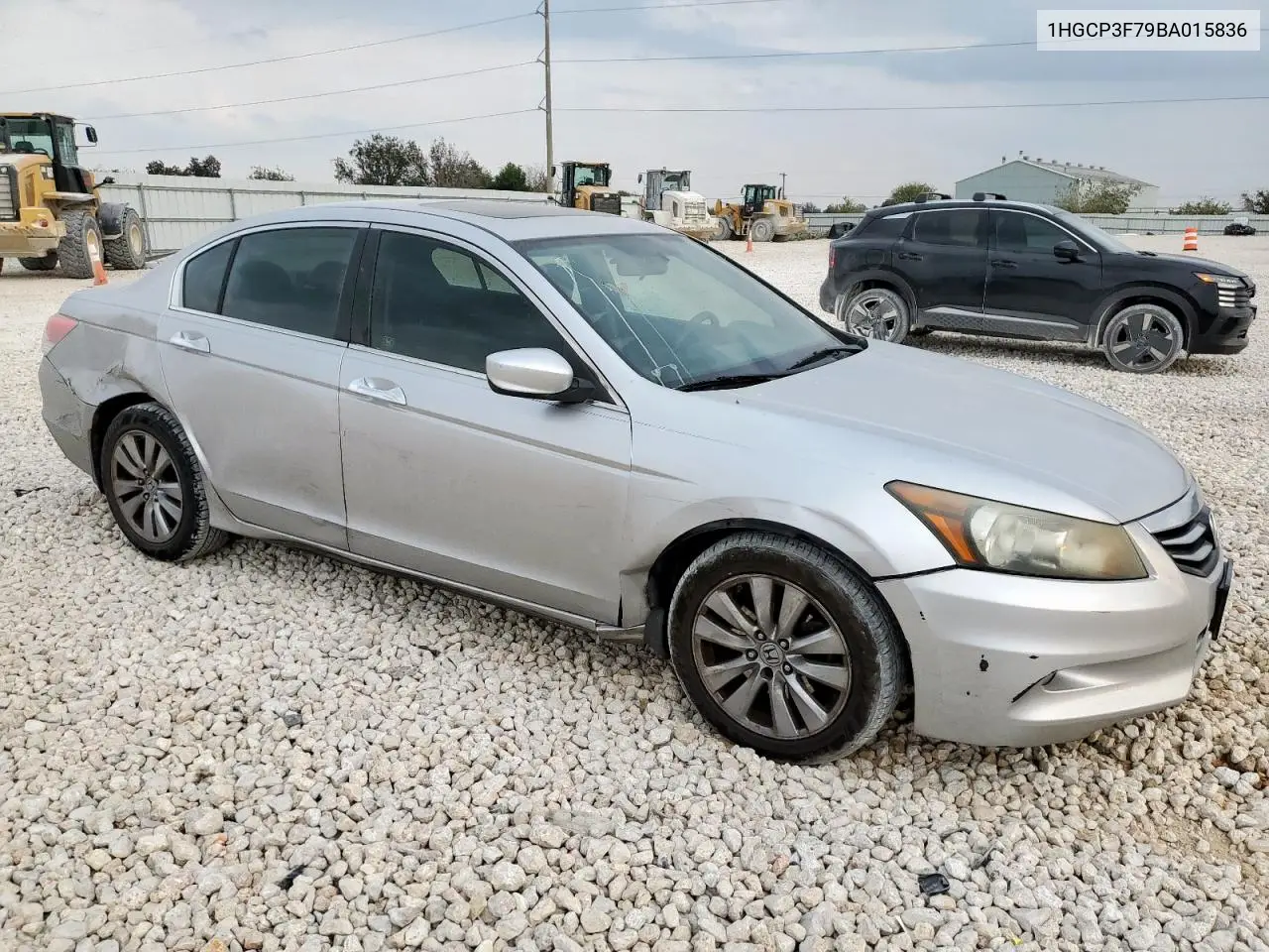 1HGCP3F79BA015836 2011 Honda Accord Ex