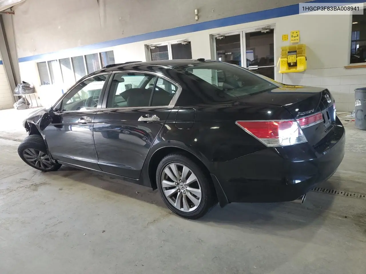 1HGCP3F83BA008941 2011 Honda Accord Exl