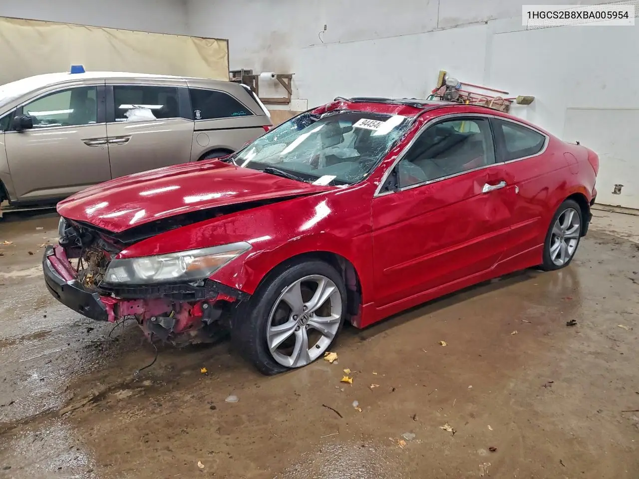 1HGCS2B8XBA005954 2011 Honda Accord Exl