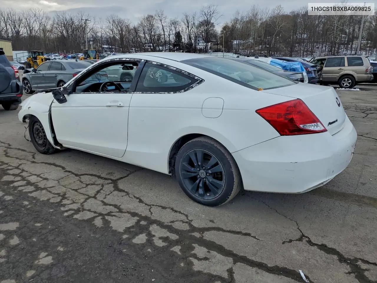 1HGCS1B3XBA009825 2011 Honda Accord Lx-S