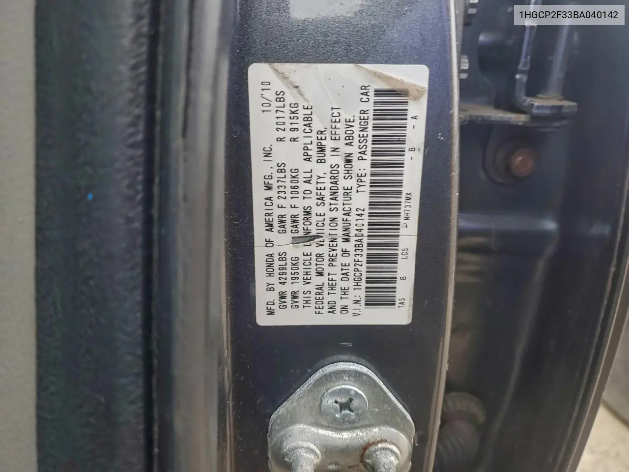 1HGCP2F33BA040142 2011 Honda Accord Lx