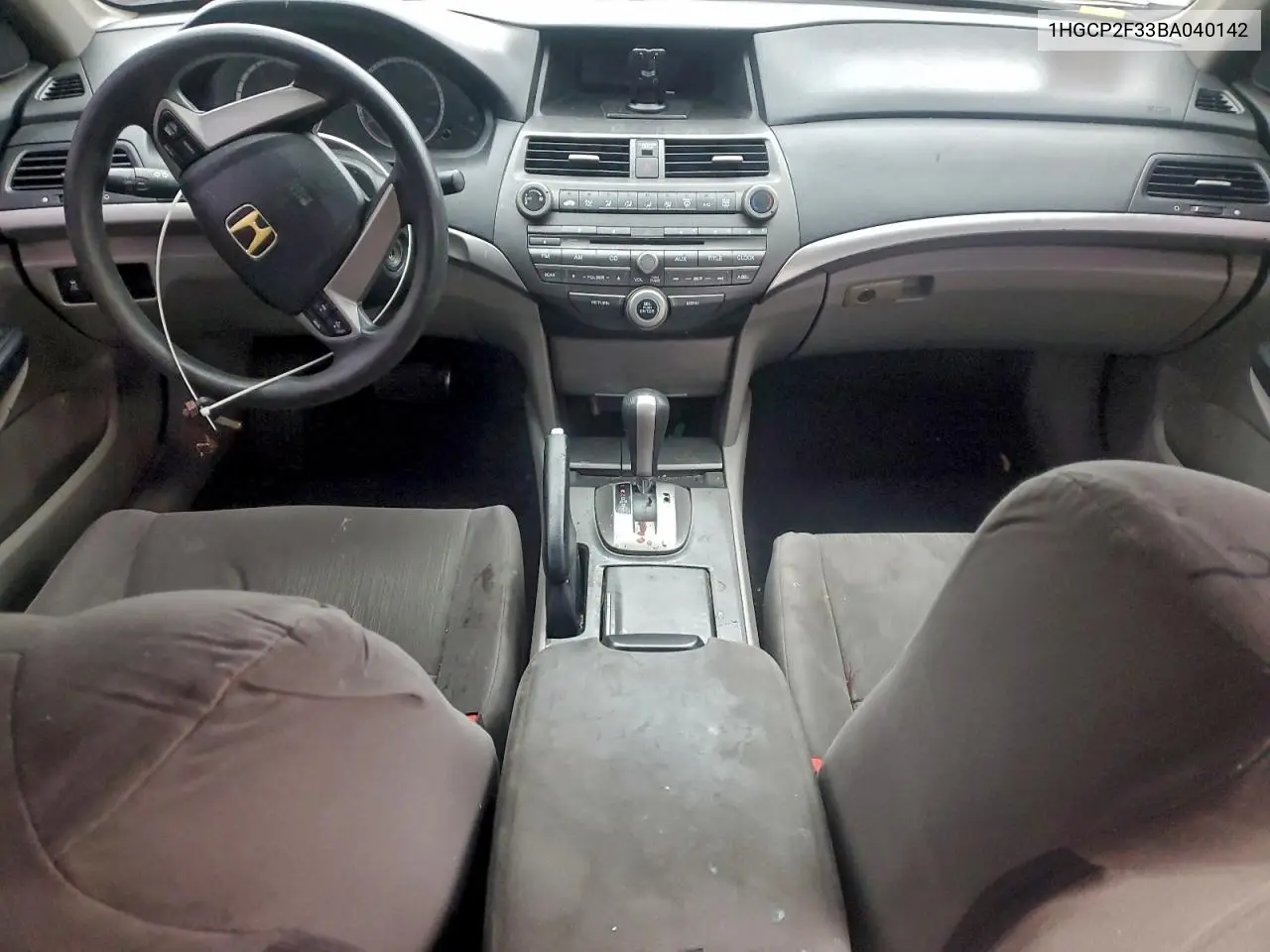 1HGCP2F33BA040142 2011 Honda Accord Lx