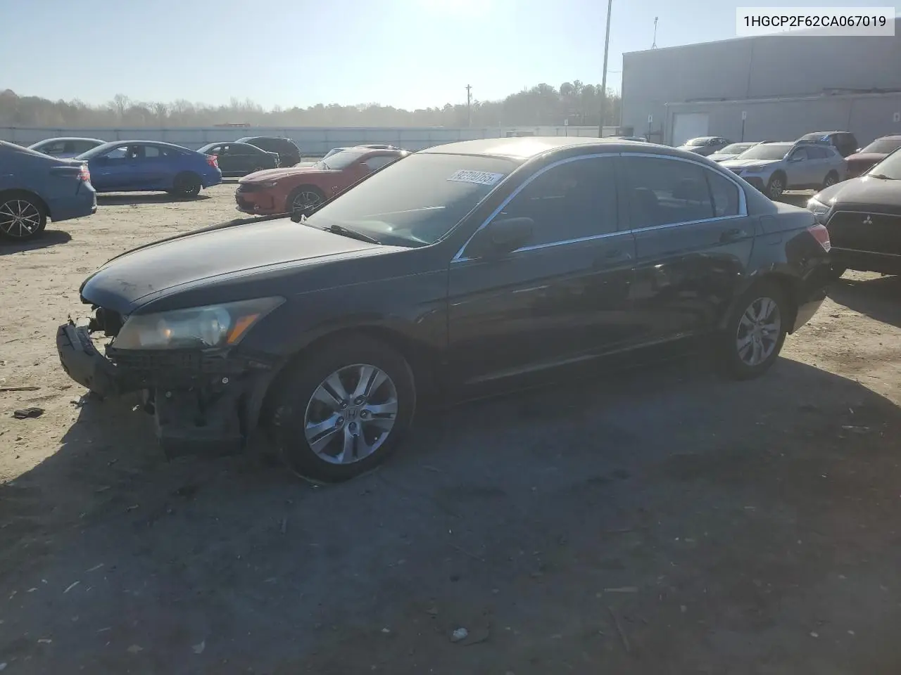 1HGCP2F62CA067019 2012 Honda Accord Se