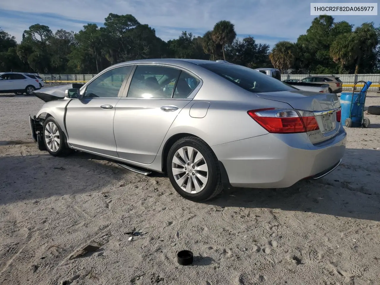 1HGCR2F82DA065977 2013 Honda Accord Exl