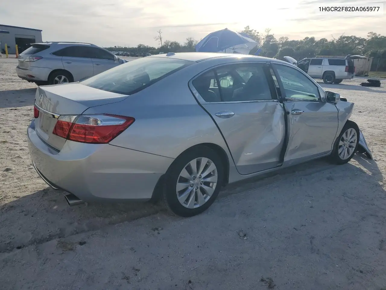 1HGCR2F82DA065977 2013 Honda Accord Exl