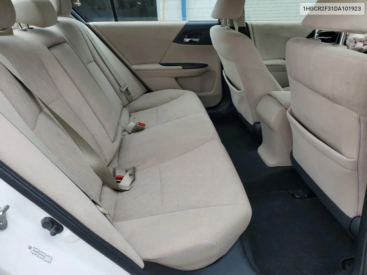 1HGCR2F31DA101923 2013 Honda Accord Lx