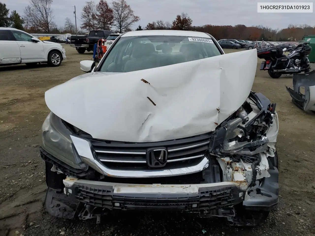 1HGCR2F31DA101923 2013 Honda Accord Lx