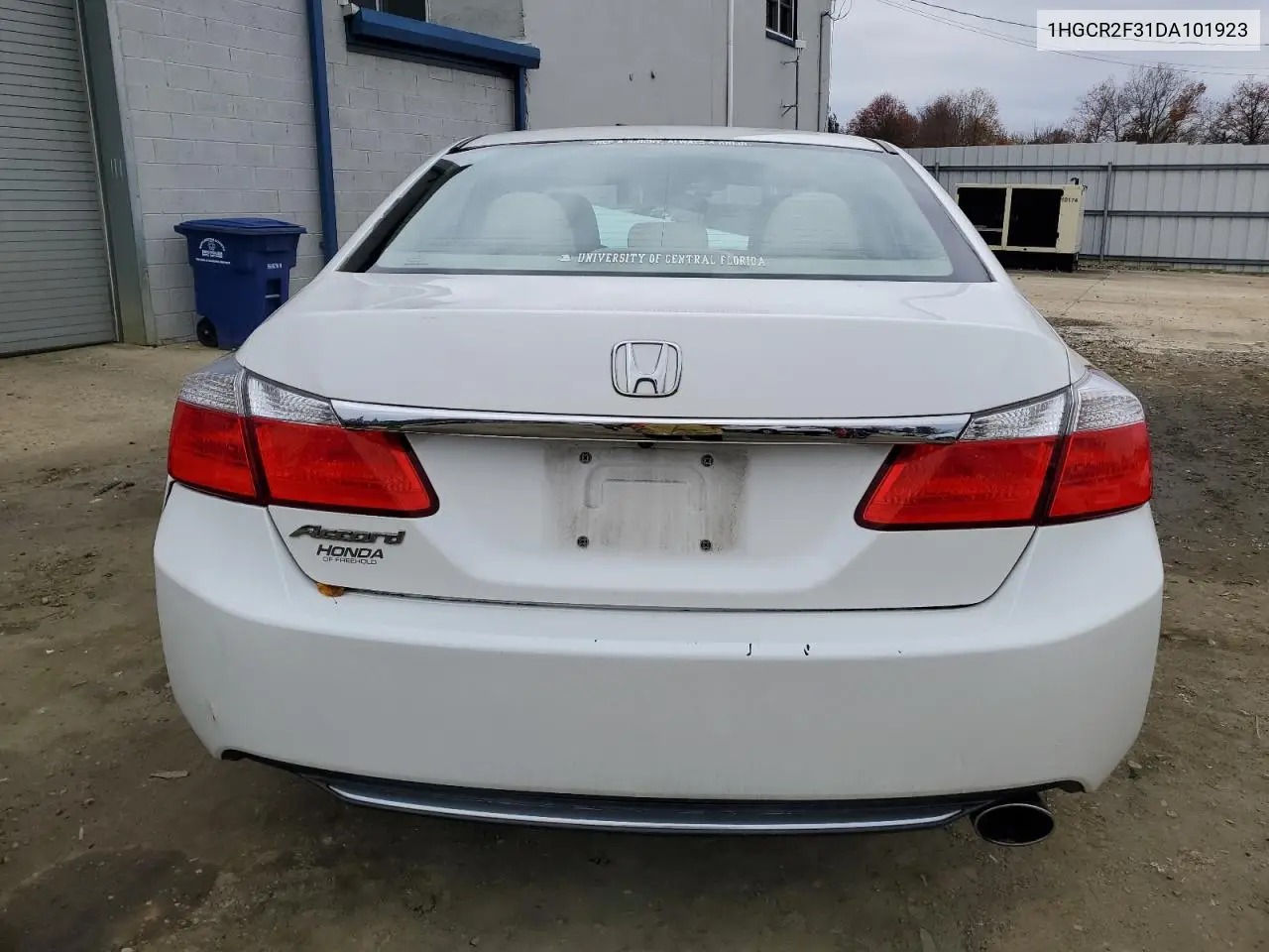 1HGCR2F31DA101923 2013 Honda Accord Lx
