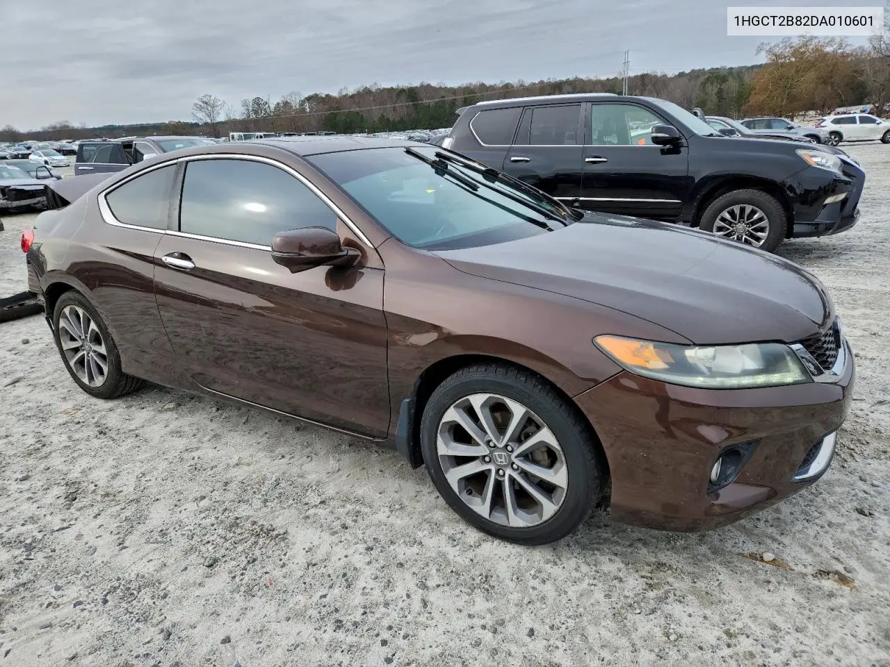 1HGCT2B82DA010601 2013 Honda Accord Exl