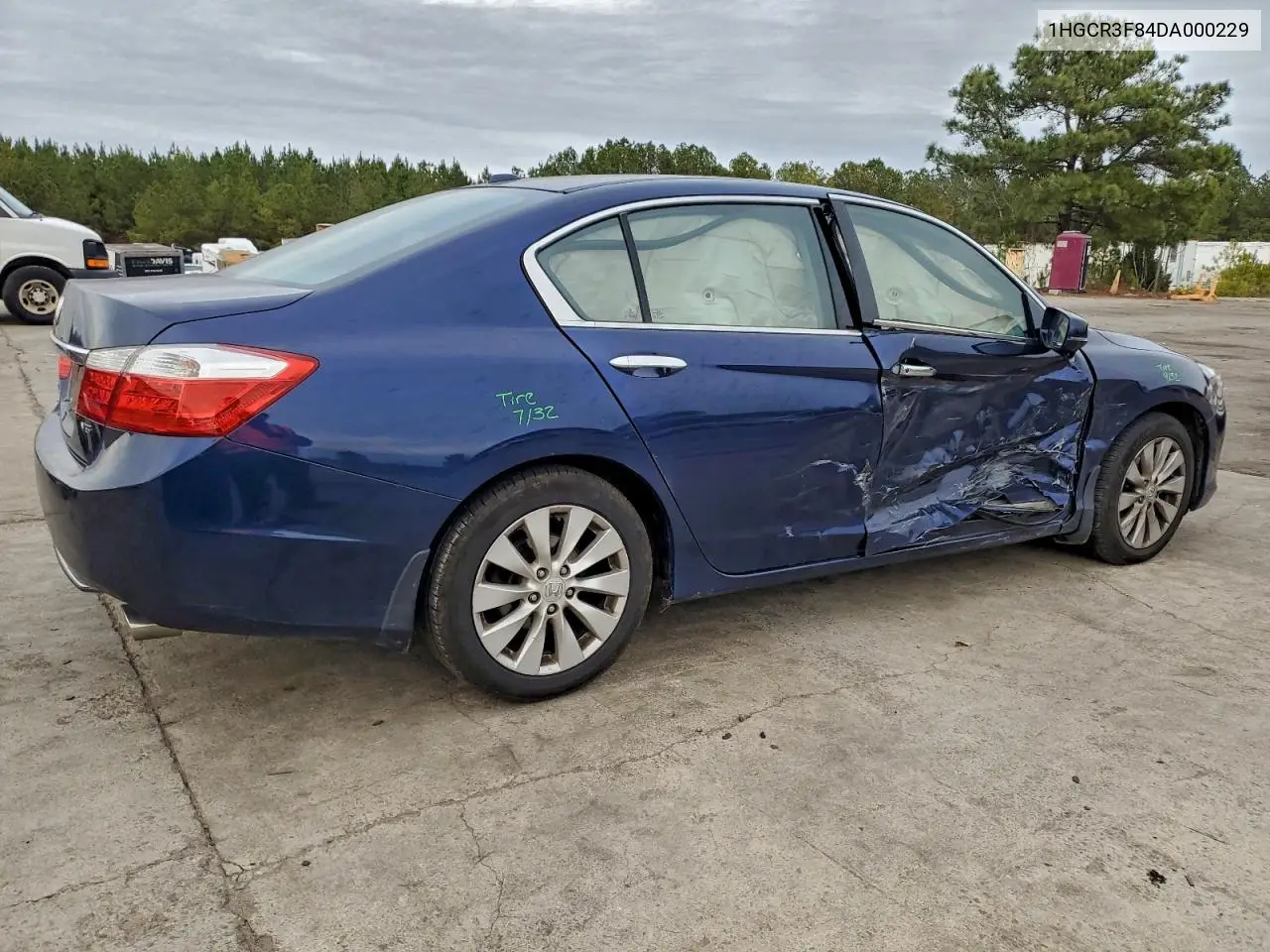1HGCR3F84DA000229 2013 Honda Accord Exl