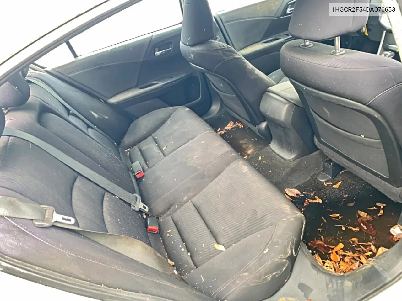 1HGCR2F54DA070653 2013 Honda Accord Sport