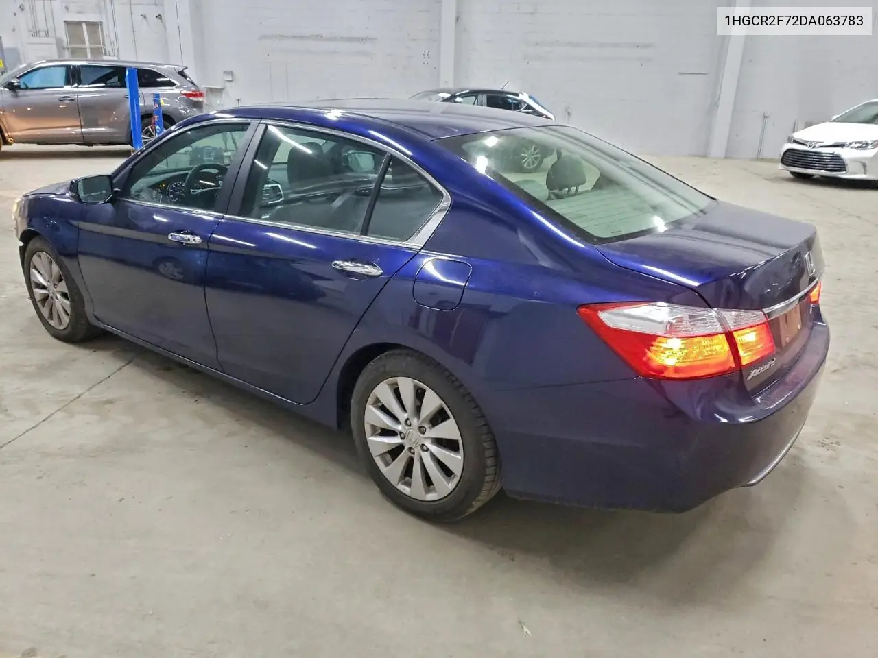 1HGCR2F72DA063783 2013 Honda Accord Ex