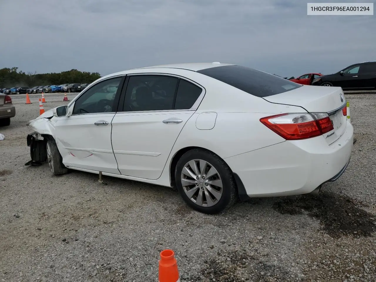 1HGCR3F96EA001294 2014 Honda Accord Touring