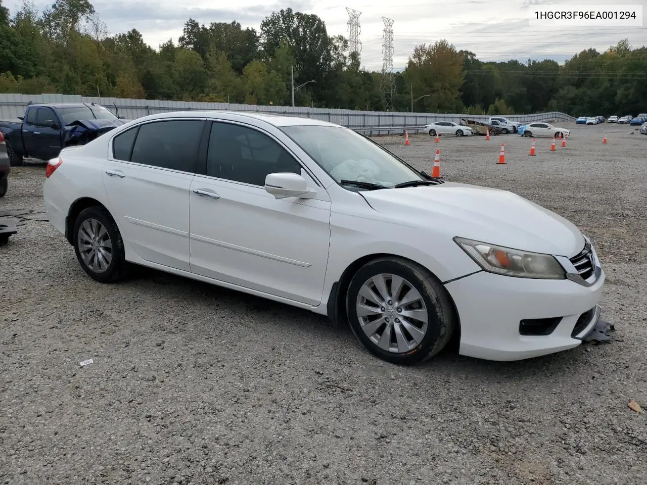 1HGCR3F96EA001294 2014 Honda Accord Touring