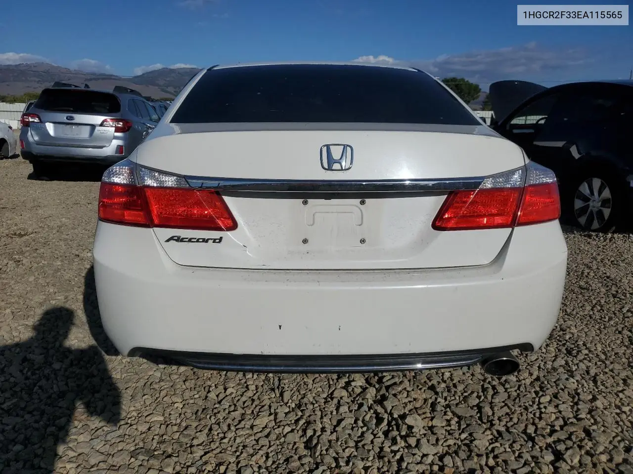 1HGCR2F33EA115565 2014 Honda Accord Lx