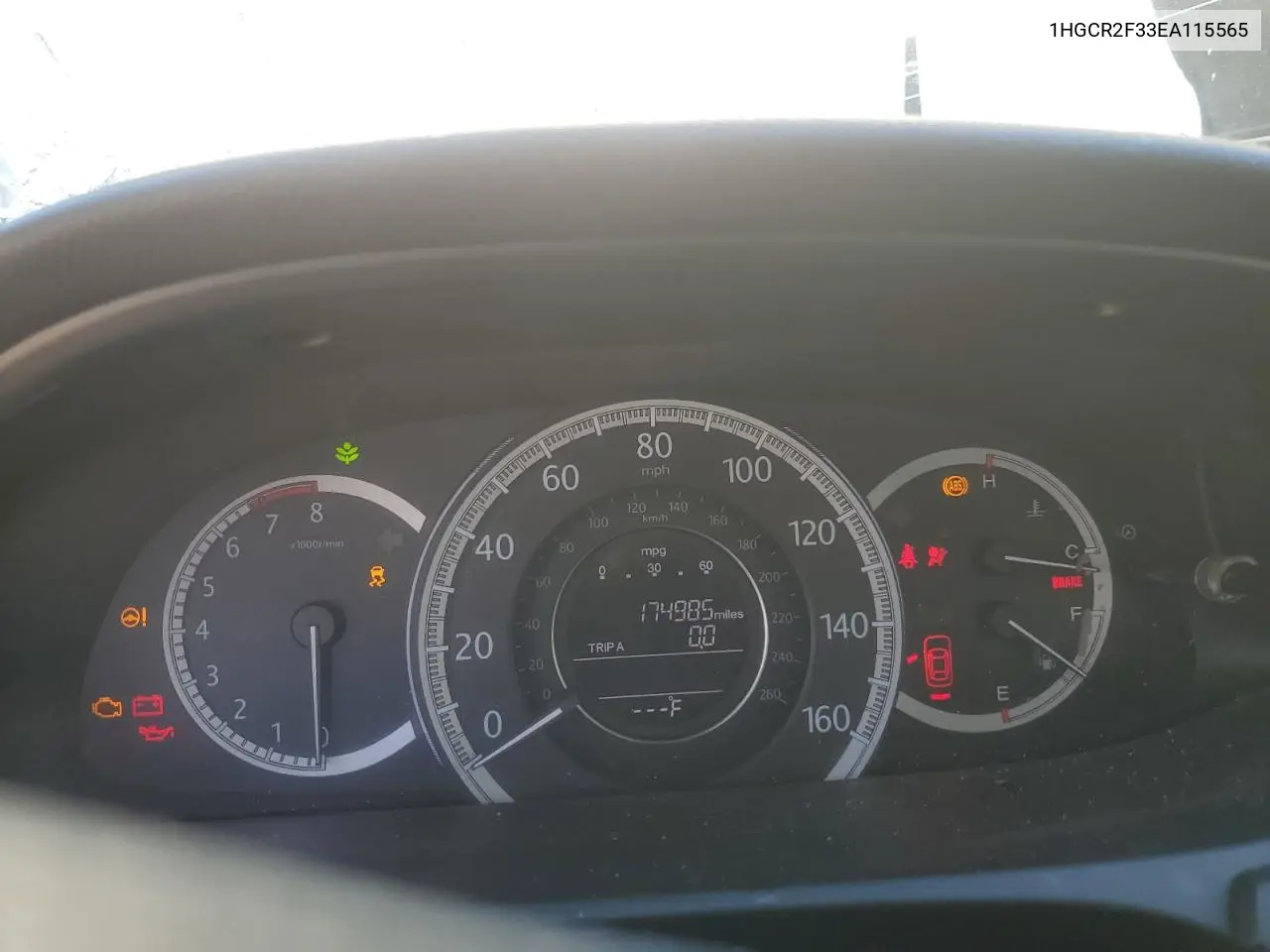 1HGCR2F33EA115565 2014 Honda Accord Lx