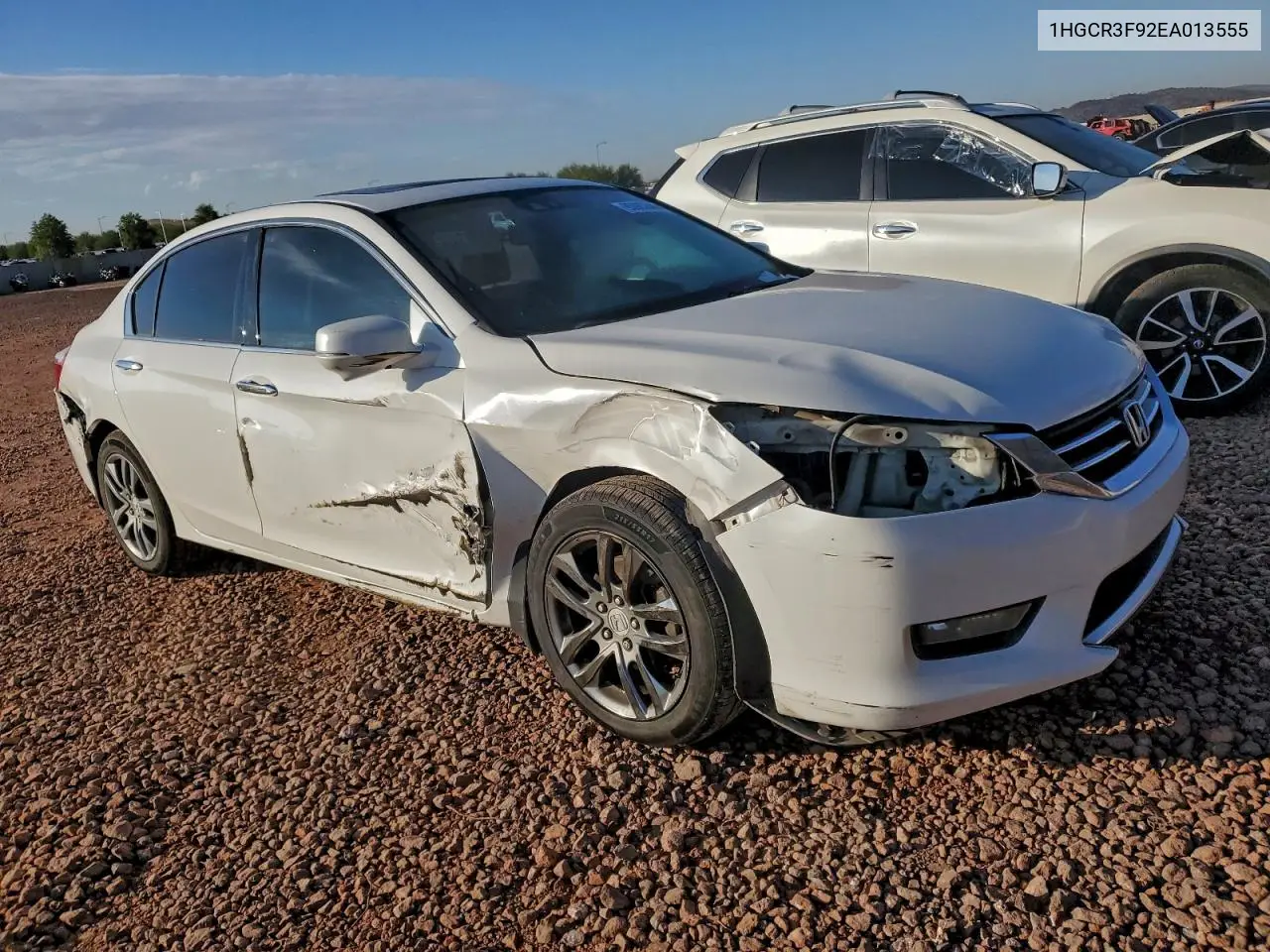 1HGCR3F92EA013555 2014 Honda Accord Touring