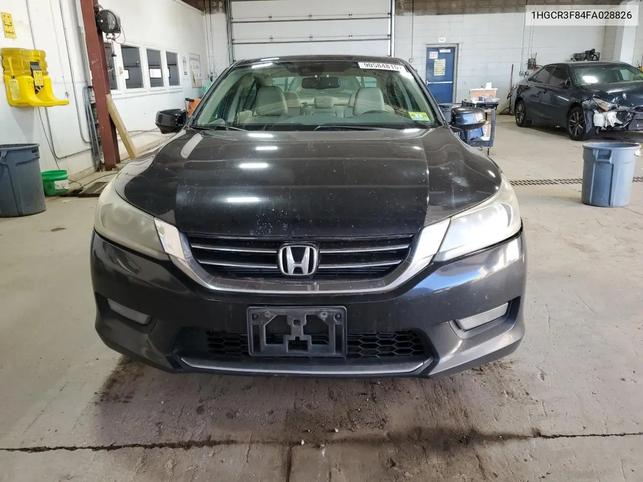 1HGCR3F84FA028826 2015 Honda Accord Exl