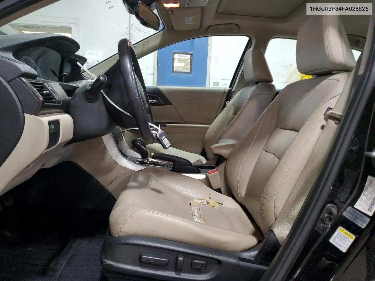 1HGCR3F84FA028826 2015 Honda Accord Exl