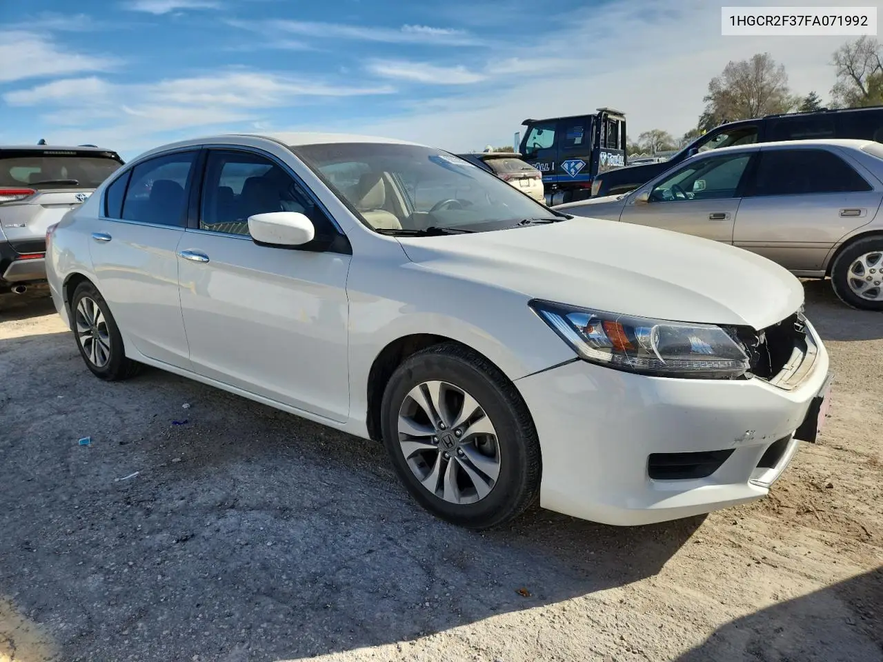 1HGCR2F37FA071992 2015 Honda Accord Lx
