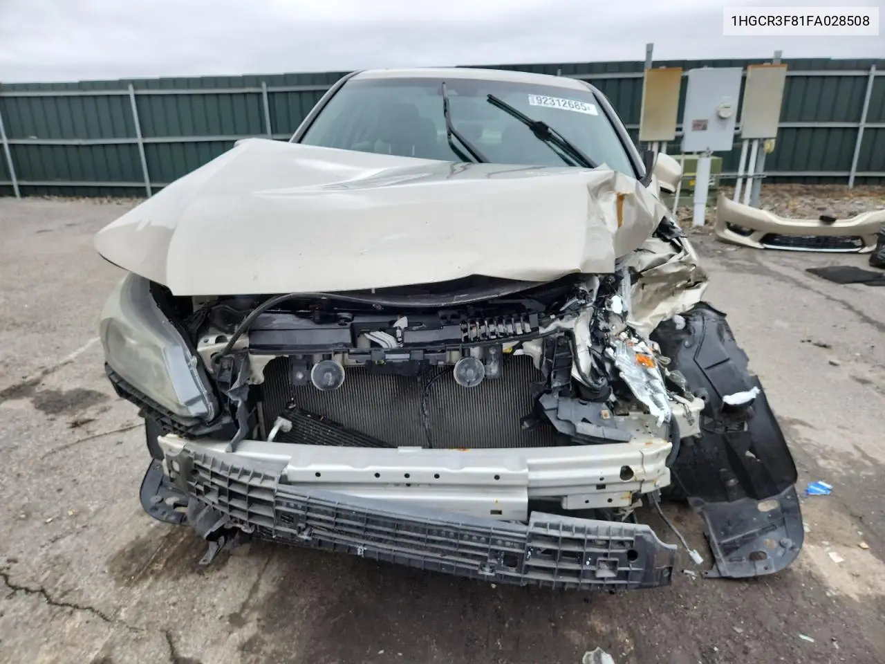 1HGCR3F81FA028508 2015 Honda Accord Exl