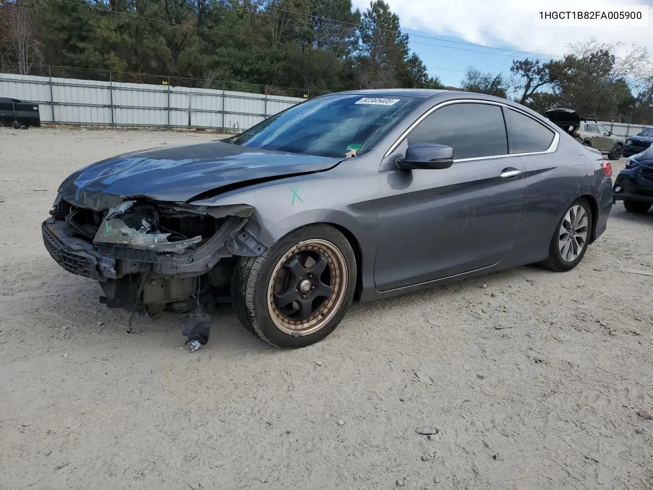 1HGCT1B82FA005900 2015 Honda Accord Exl