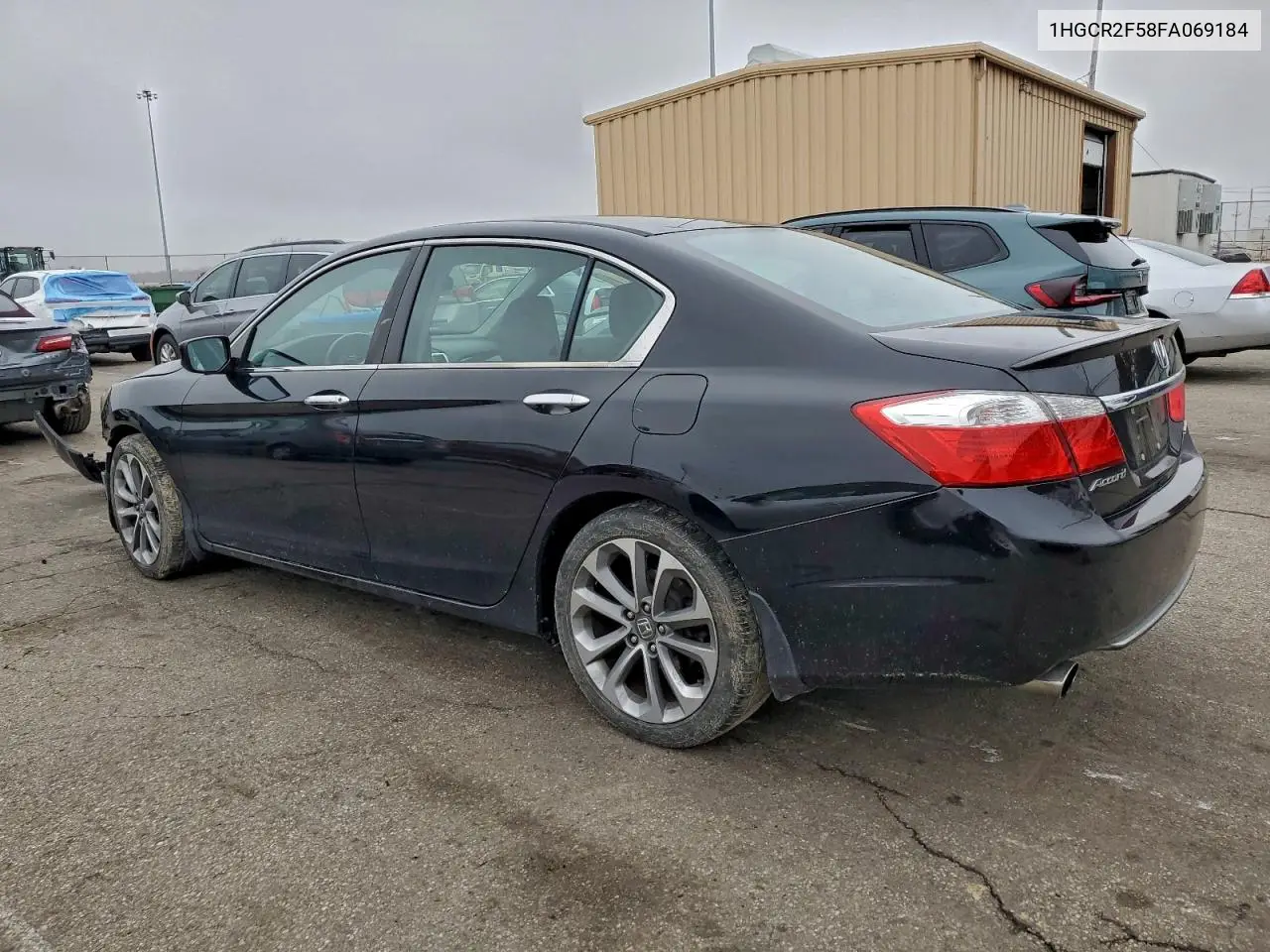 1HGCR2F58FA069184 2015 Honda Accord Sport
