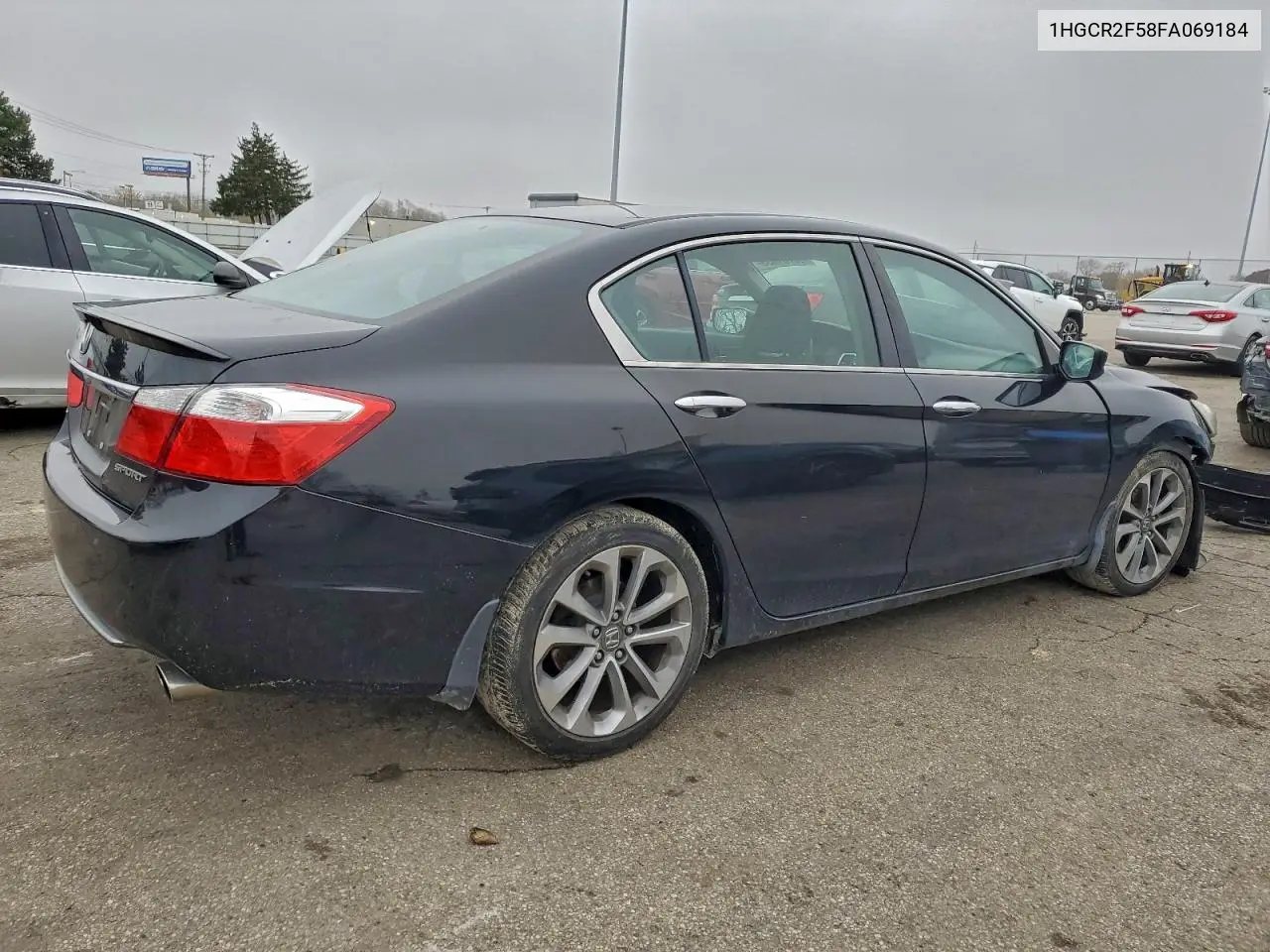1HGCR2F58FA069184 2015 Honda Accord Sport