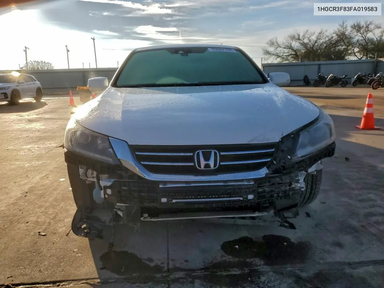1HGCR3F83FA019583 2015 Honda Accord Exl