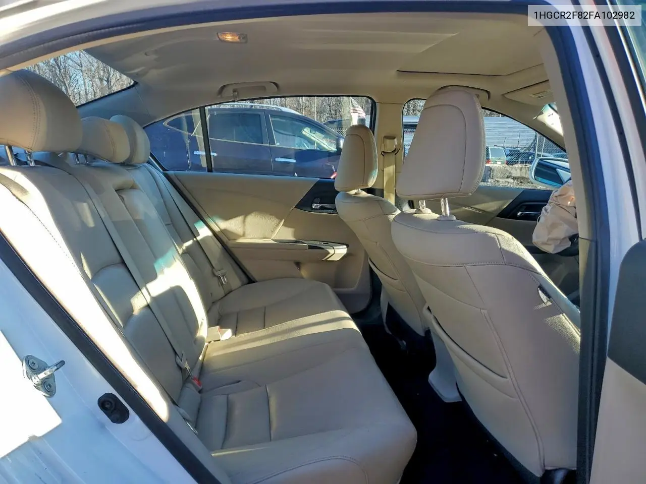 1HGCR2F82FA102982 2015 Honda Accord Exl