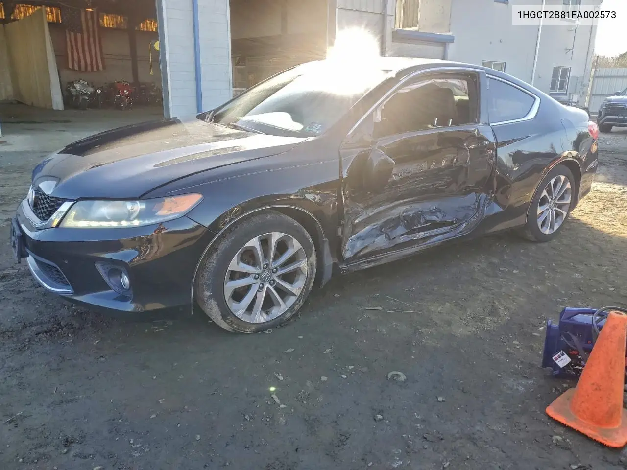 1HGCT2B81FA002573 2015 Honda Accord Exl