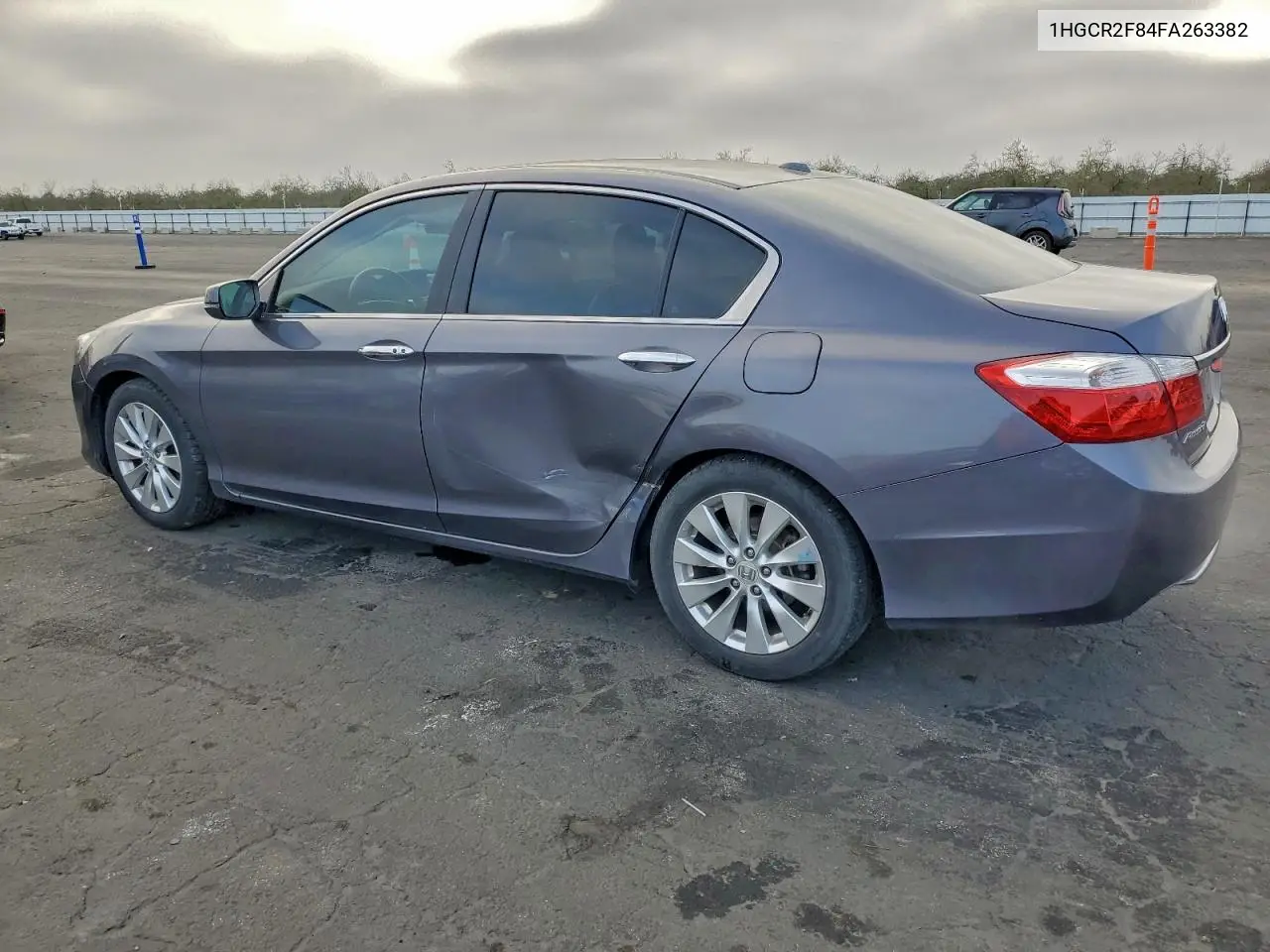 1HGCR2F84FA263382 2015 Honda Accord Exl