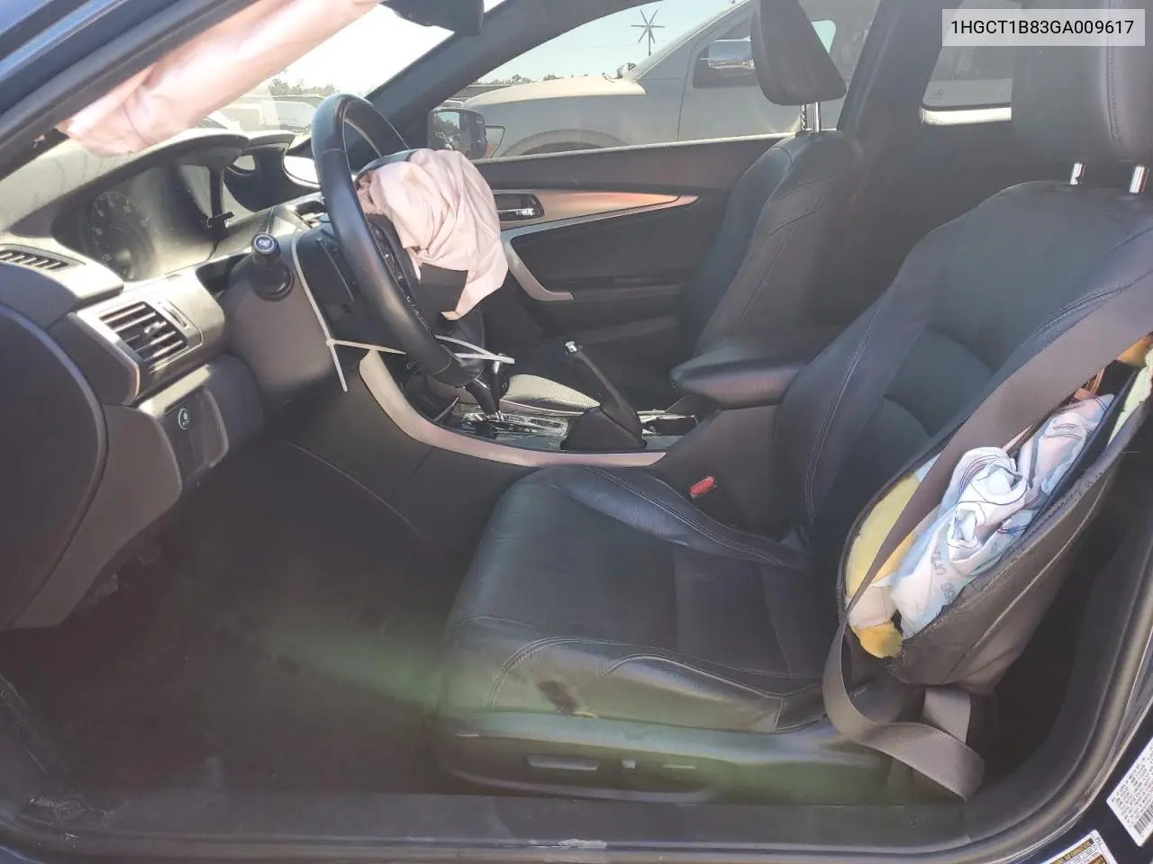 1HGCT1B83GA009617 2016 Honda Accord Exl