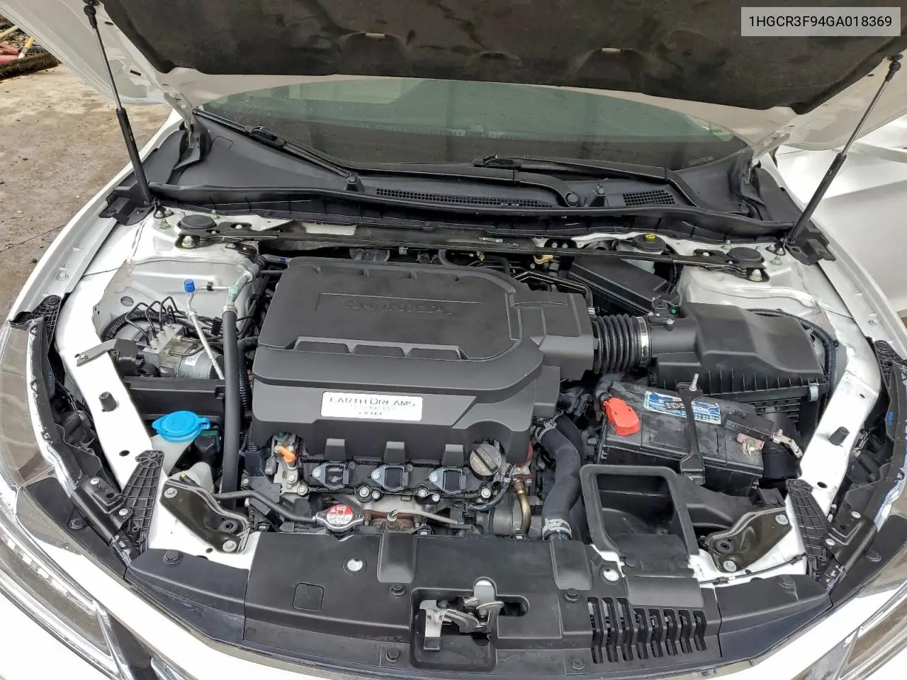 1HGCR3F94GA018369 2016 Honda Accord Touring