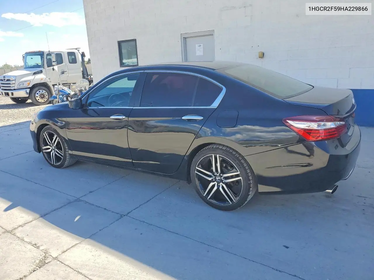 1HGCR2F59HA229866 2017 Honda Accord Sport