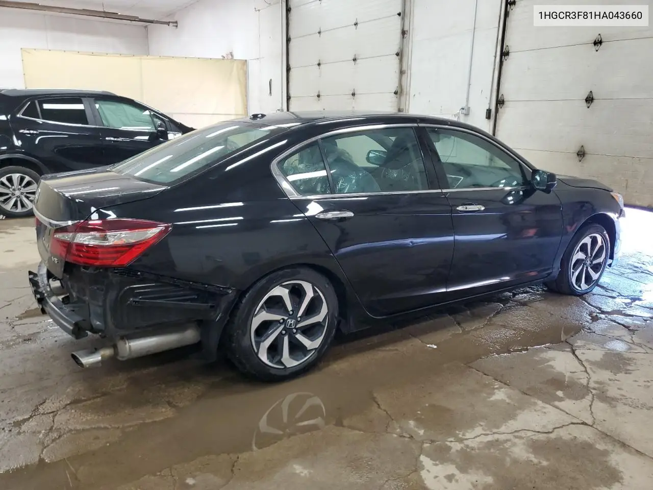 1HGCR3F81HA043660 2017 Honda Accord Exl