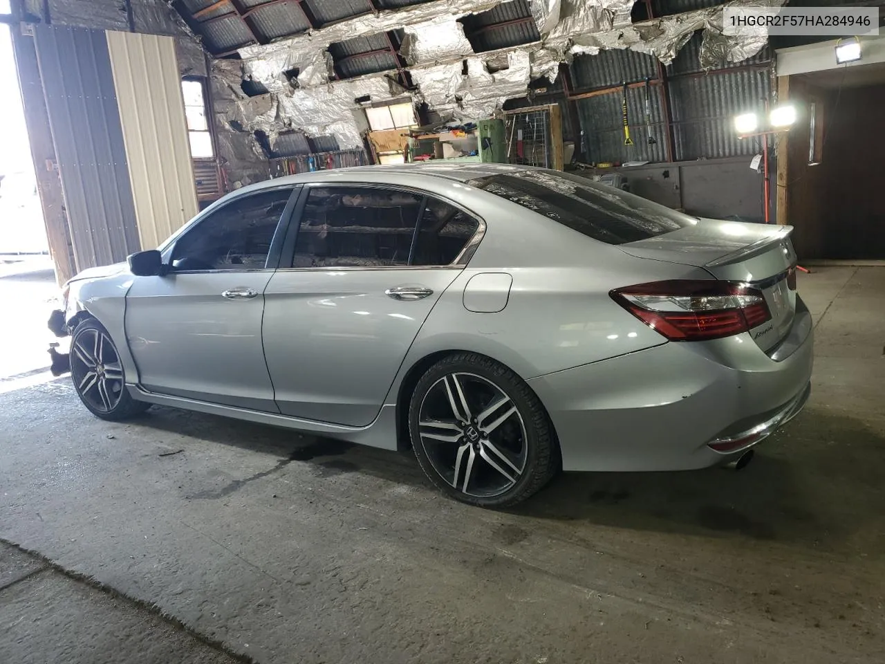 1HGCR2F57HA284946 2017 Honda Accord Sport