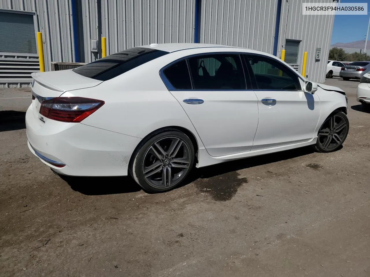 2017 Honda Accord Touring VIN: 1HGCR3F94HA030586 Lot: 72177994