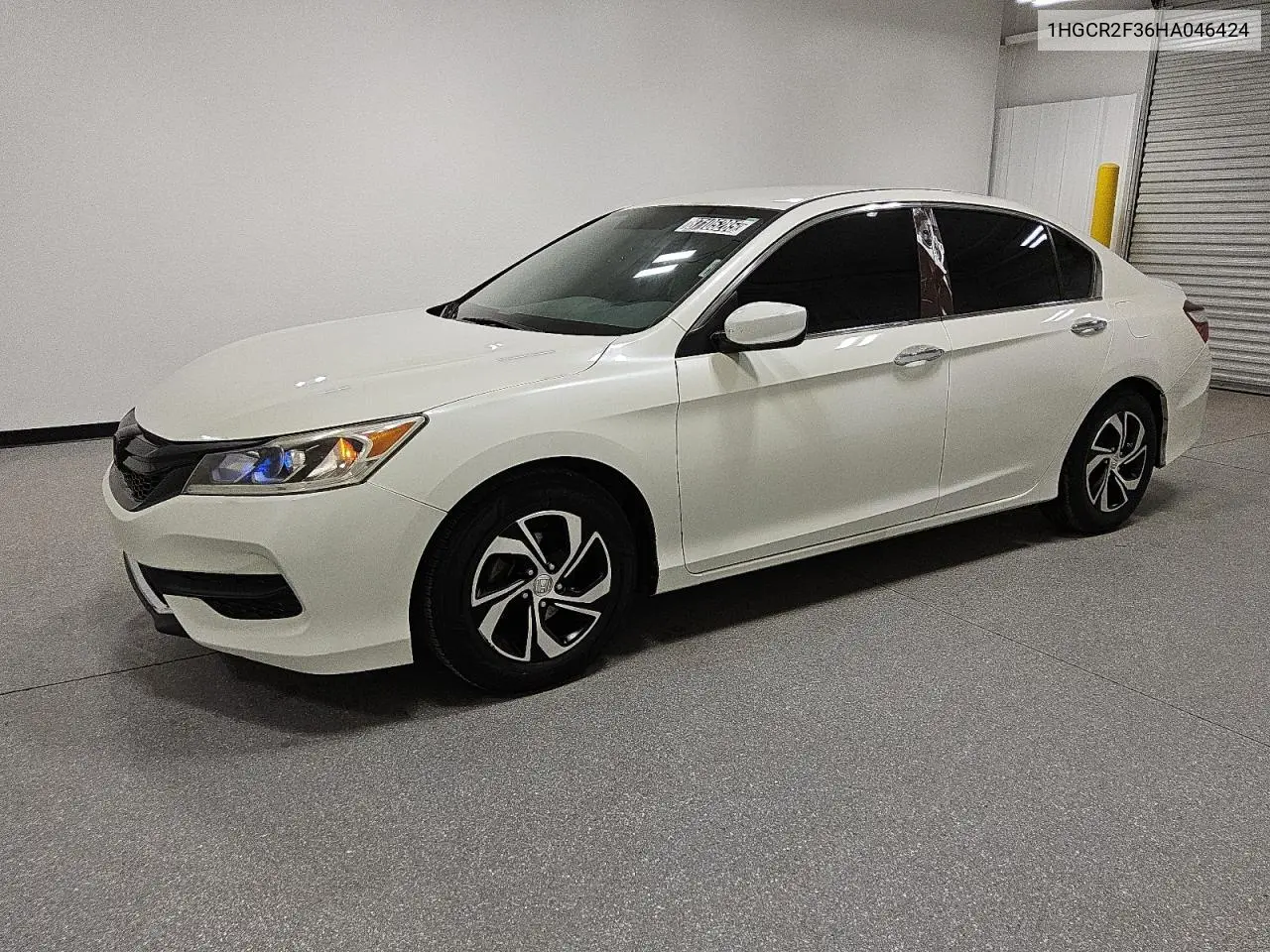 1HGCR2F36HA046424 2017 Honda Accord Lx