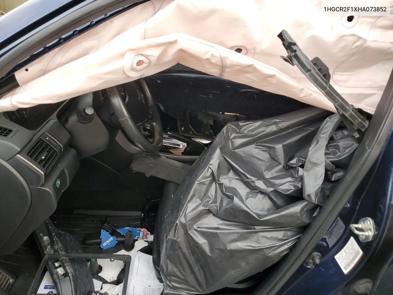 1HGCR2F1XHA073852 2017 Honda Accord Sport Special Edition