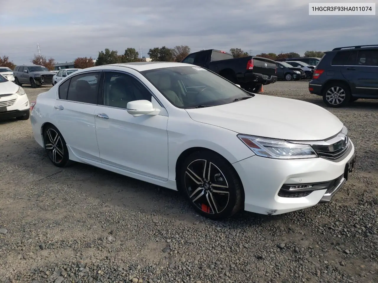 1HGCR3F93HA011074 2017 Honda Accord Touring