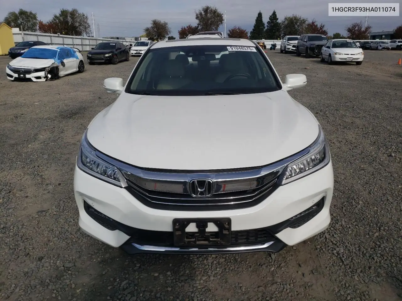 1HGCR3F93HA011074 2017 Honda Accord Touring