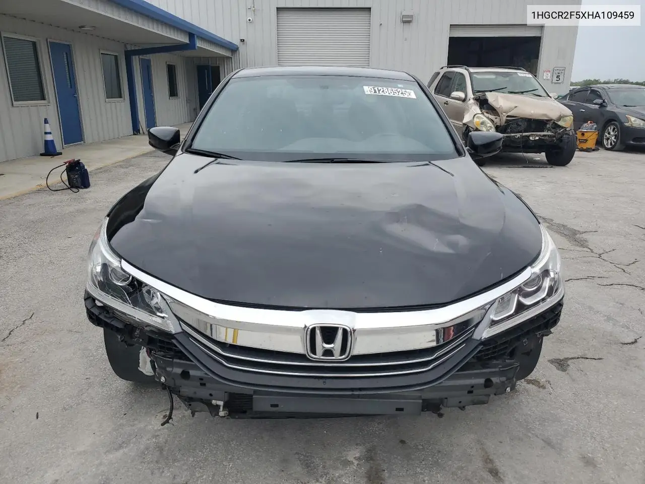 1HGCR2F5XHA109459 2017 Honda Accord Sport