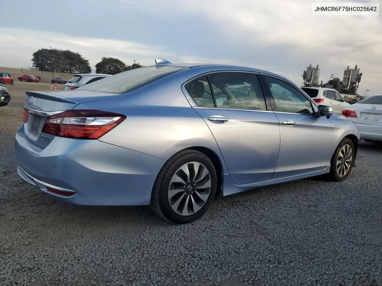 JHMCR6F75HC025642 2017 Honda Accord Touring Hybrid
