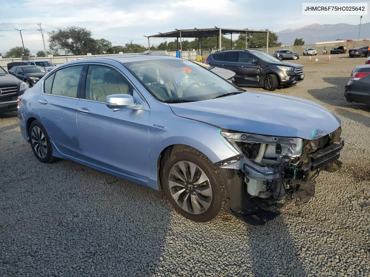 JHMCR6F75HC025642 2017 Honda Accord Touring Hybrid